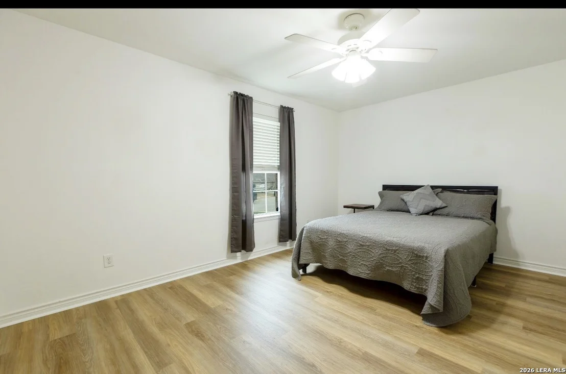 Photo of 324 Bunker Hill