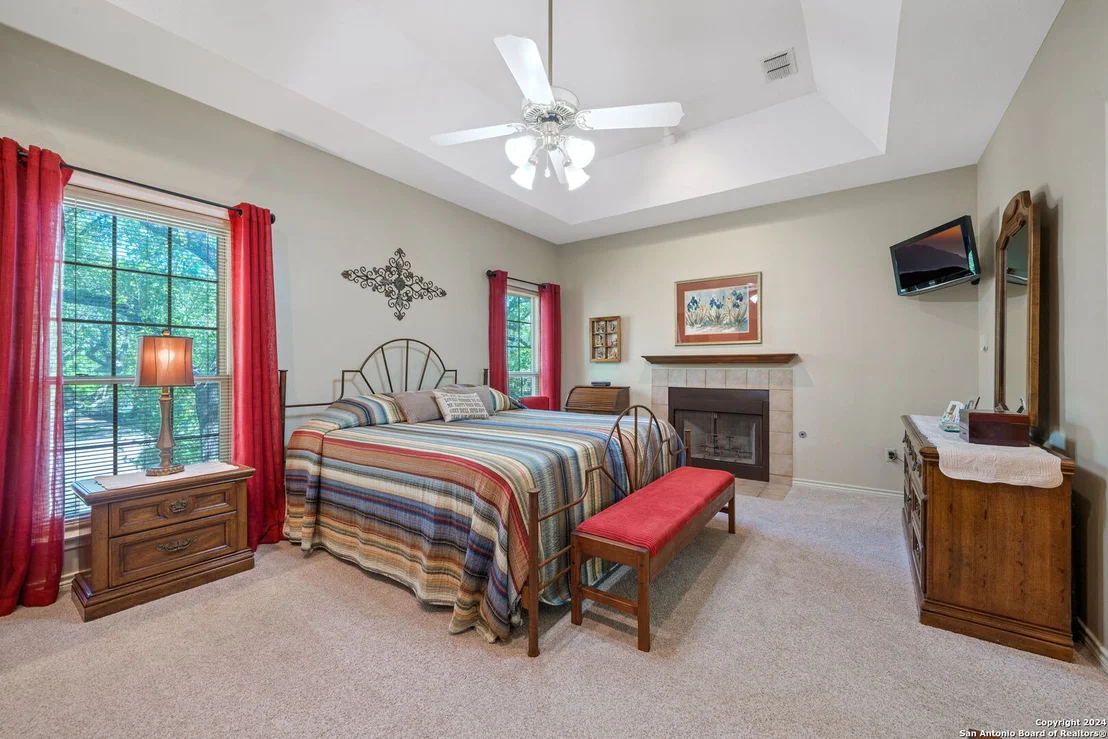 Photo of 2534 RIM OAK