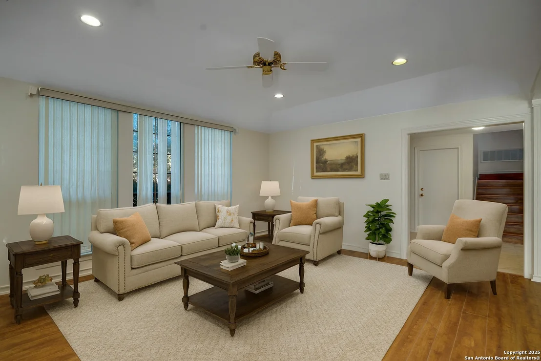 Photo of 1603 Hawks Ridge