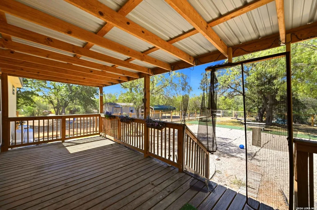 Photo of 321 County Road 4614