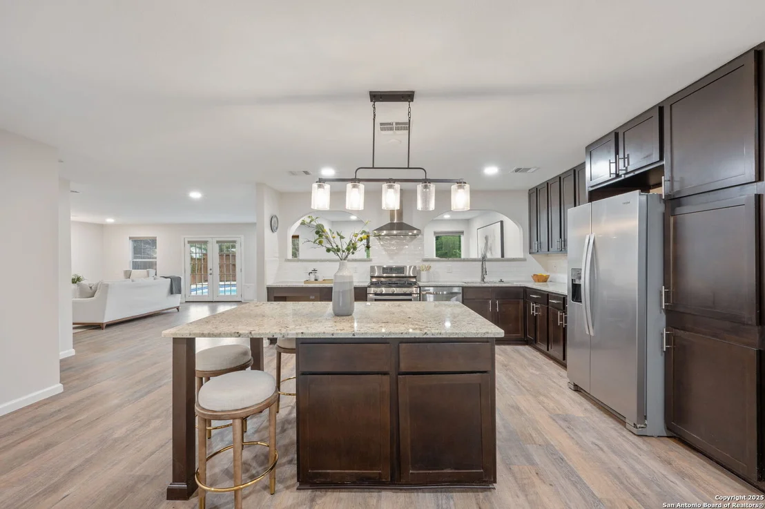 Photo of 929 Morningside
