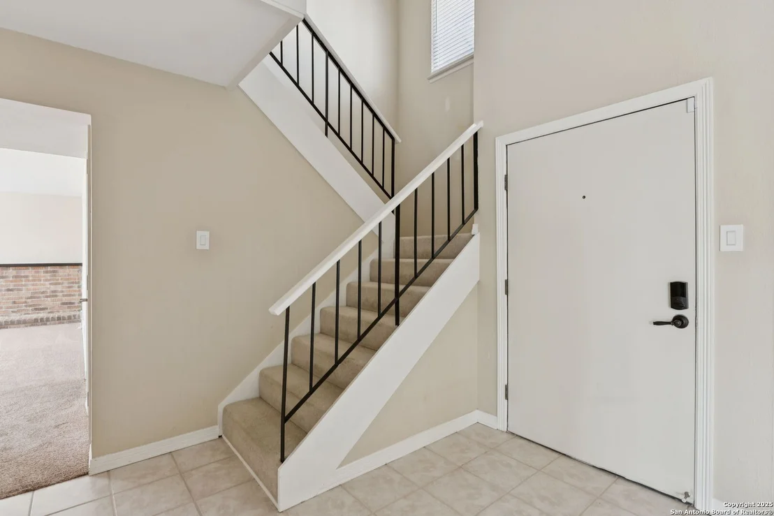 Photo of 8406 Timber Crest