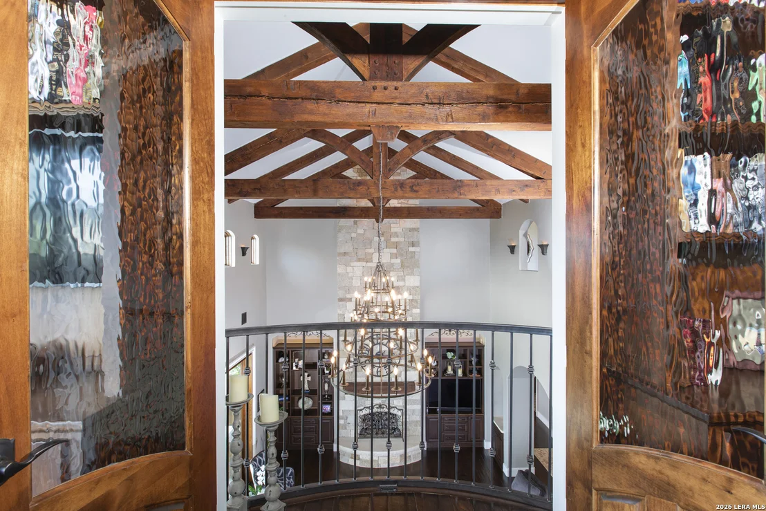 Photo of 325 RIVER RDG