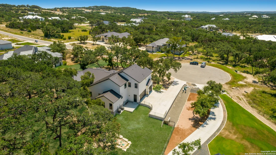 Photo of 718 post oak ridge
