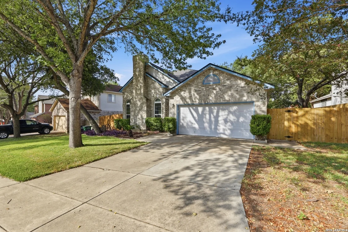 Photo of 15235 Spring Cor