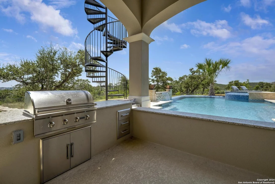 Photo of 11420 MONTELL PT
