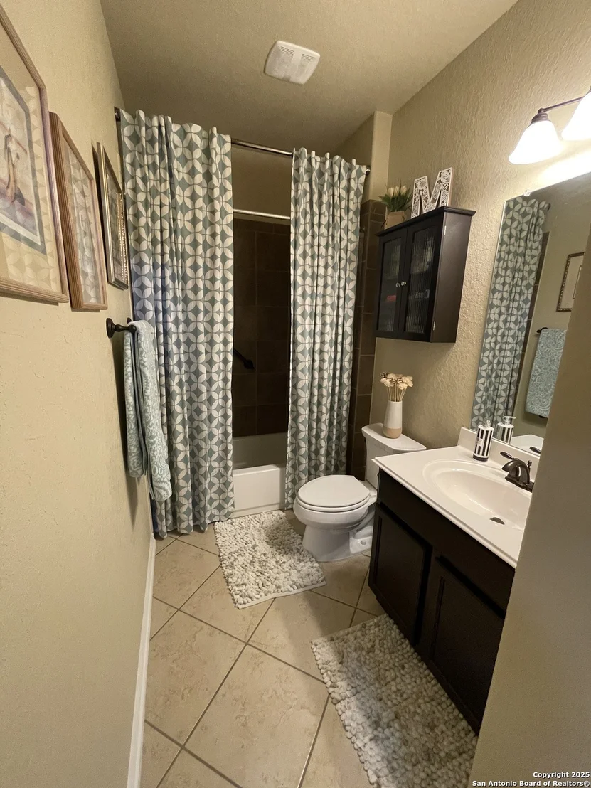 Photo of 123 Katy Post