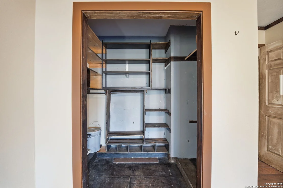 Photo of 1037 county road 7711