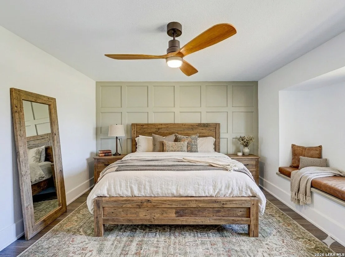 Photo of 29540 Red Bud Hill