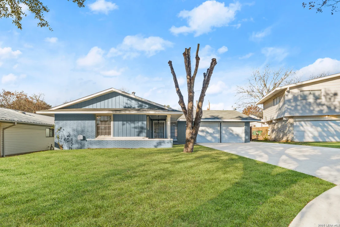Photo of 4607 Lone Eagle