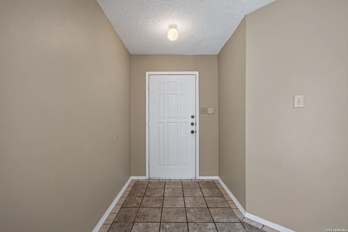 Photo of 916 ABERCORN