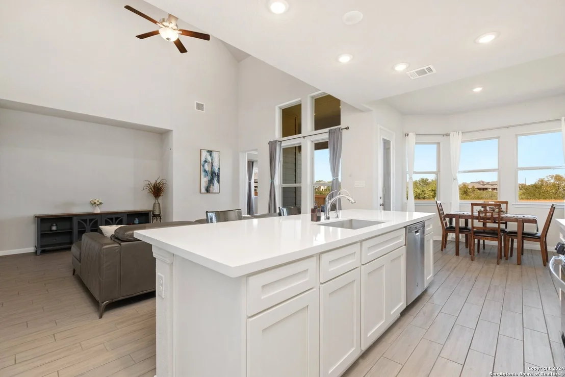 Photo of 14455 CAMPERDOWN