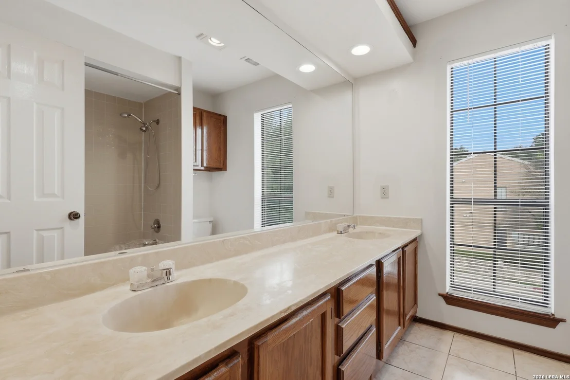 Photo of Unit 258 at 8633 Datapoint Dr