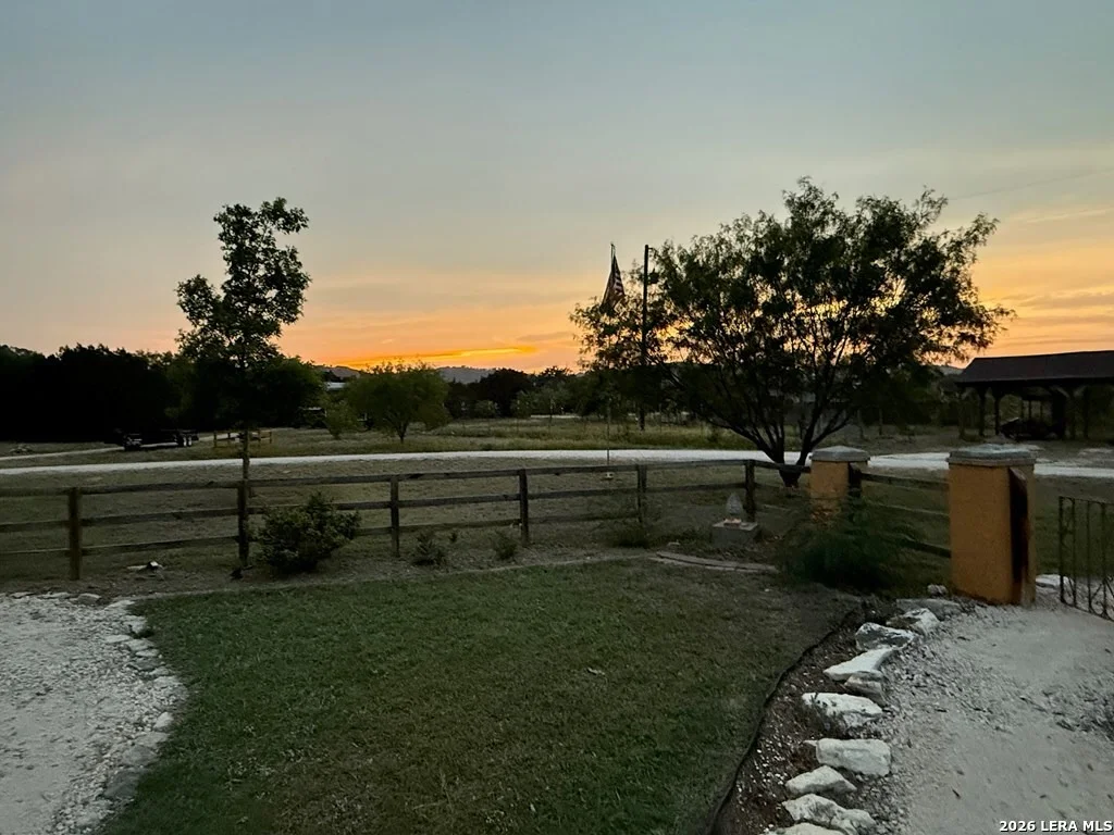 Photo of 28799 N US HIGHWAY 83
