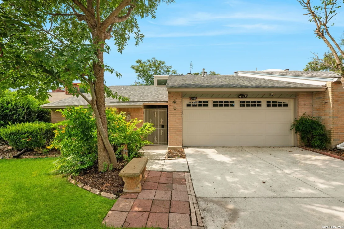 Photo of 2902 Spring Bend