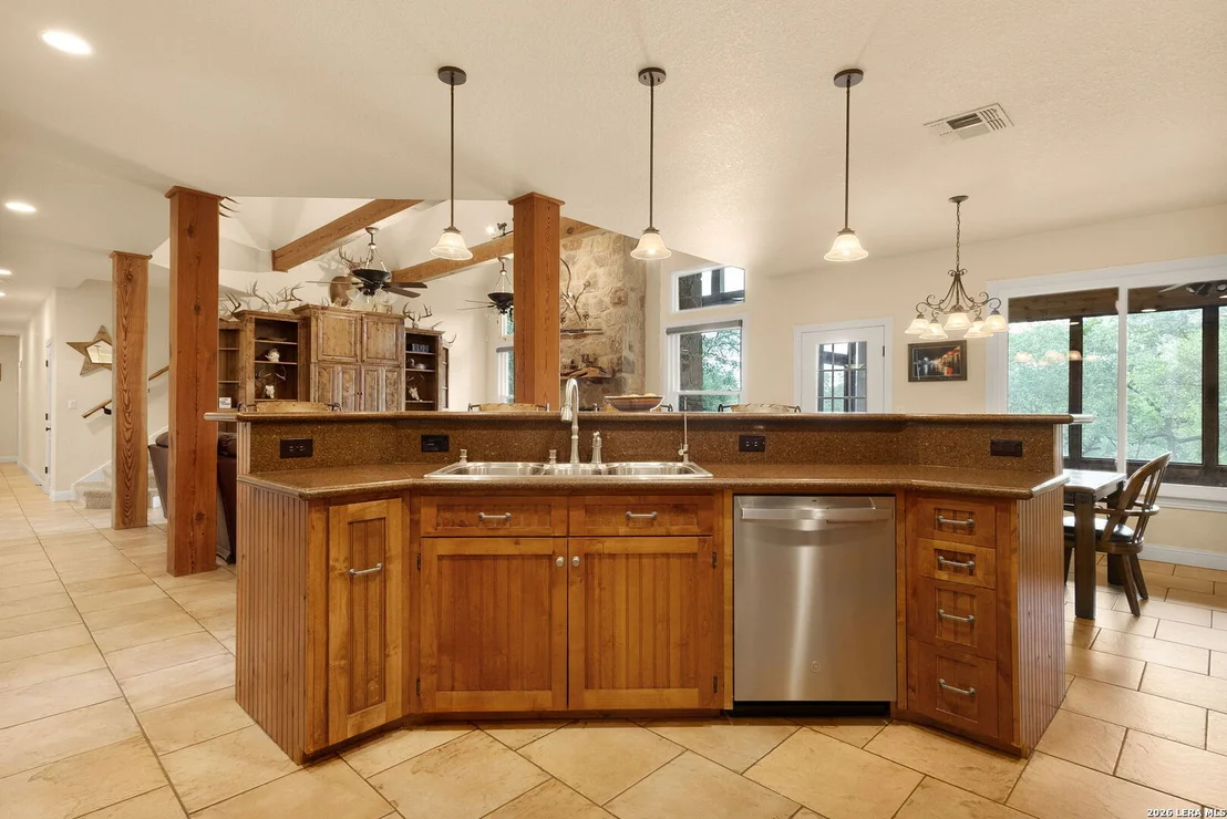 Photo of 246 Stonebrook Rdg