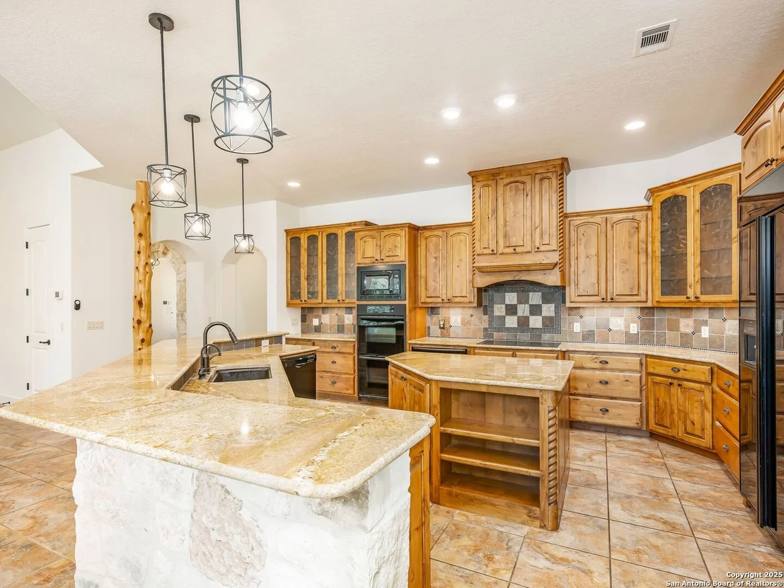 Photo of 34 Concho