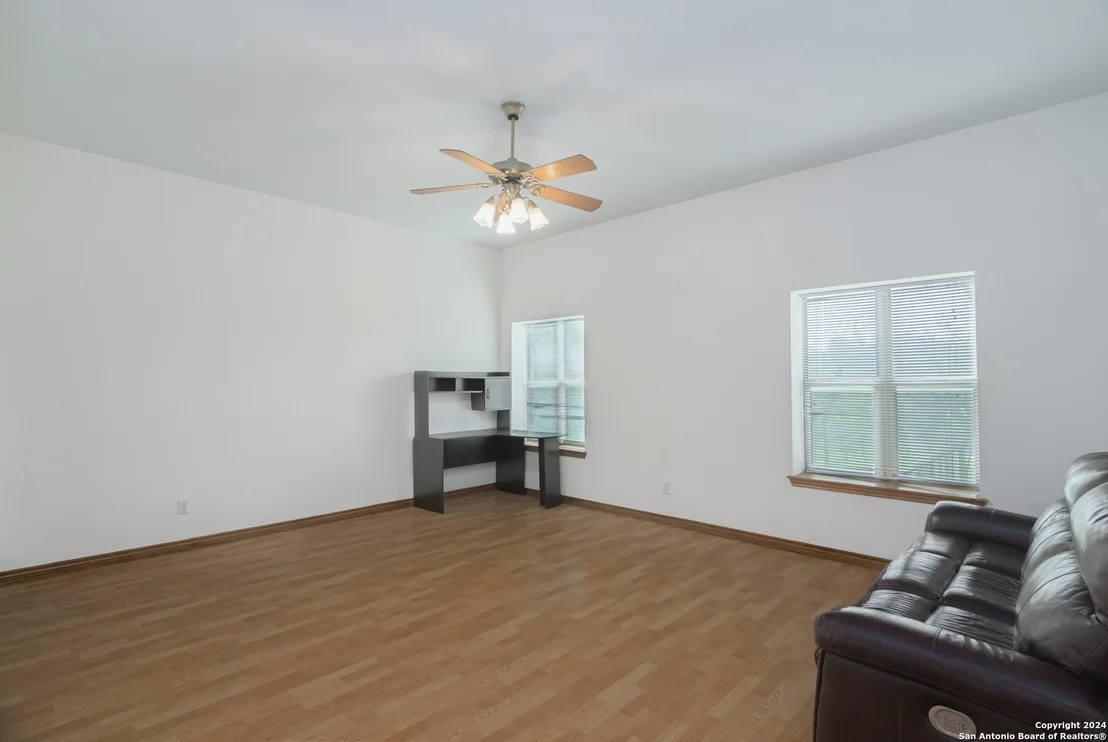 Photo of 575 Eden Rd