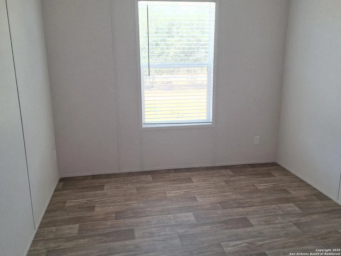 Photo of 22170 Applewhite