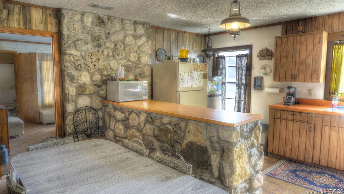 Photo of 22 SQUIRREL BEND