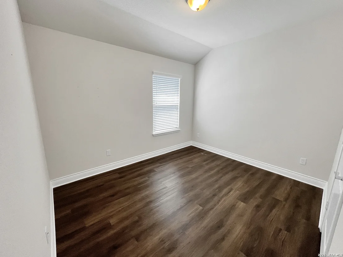 Photo of 12839 Laurel Brush