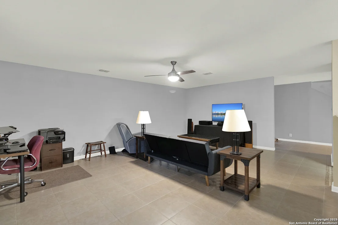 Photo of 121 Bay Willow