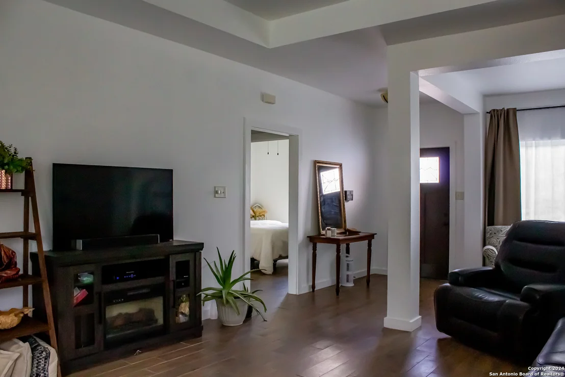 Photo of 312 Crownhill Dr.