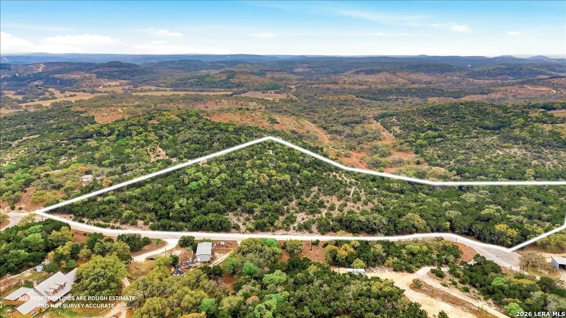 Photo of 105 & 109 W Winding Loop