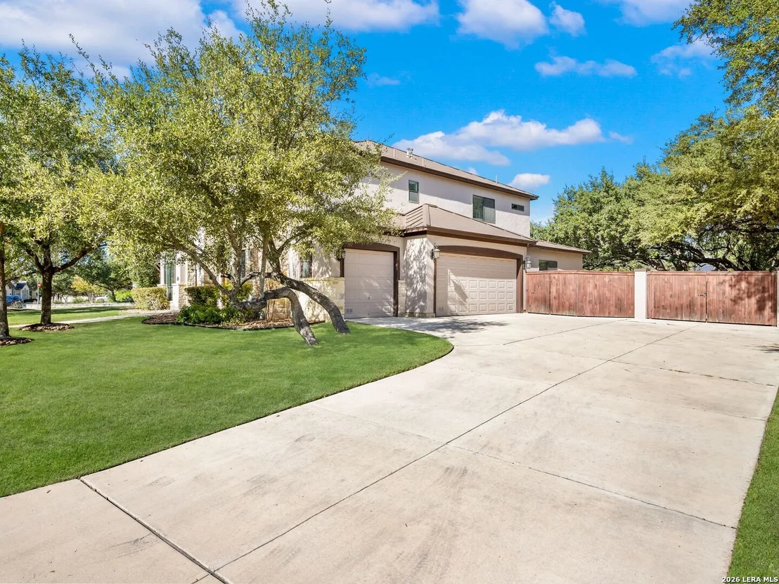 Photo of 303 Regent Circle