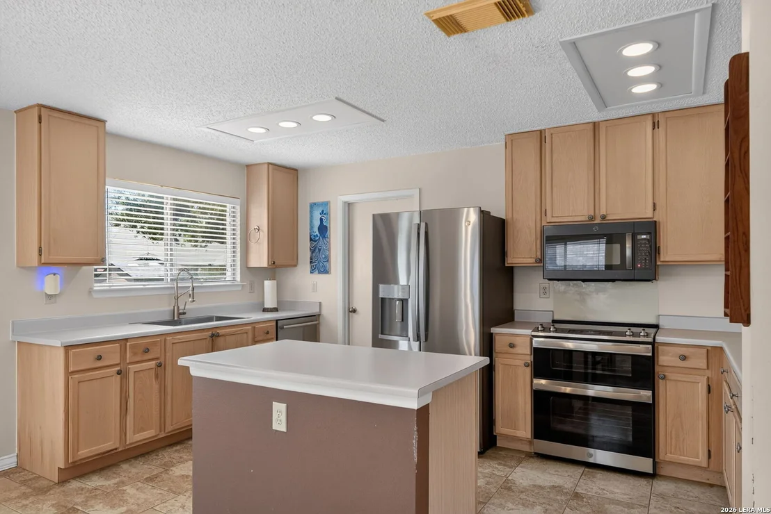 Photo of 8210 Manderly Pl