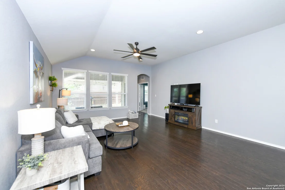 Photo of 10604 HIBISCUS COVE