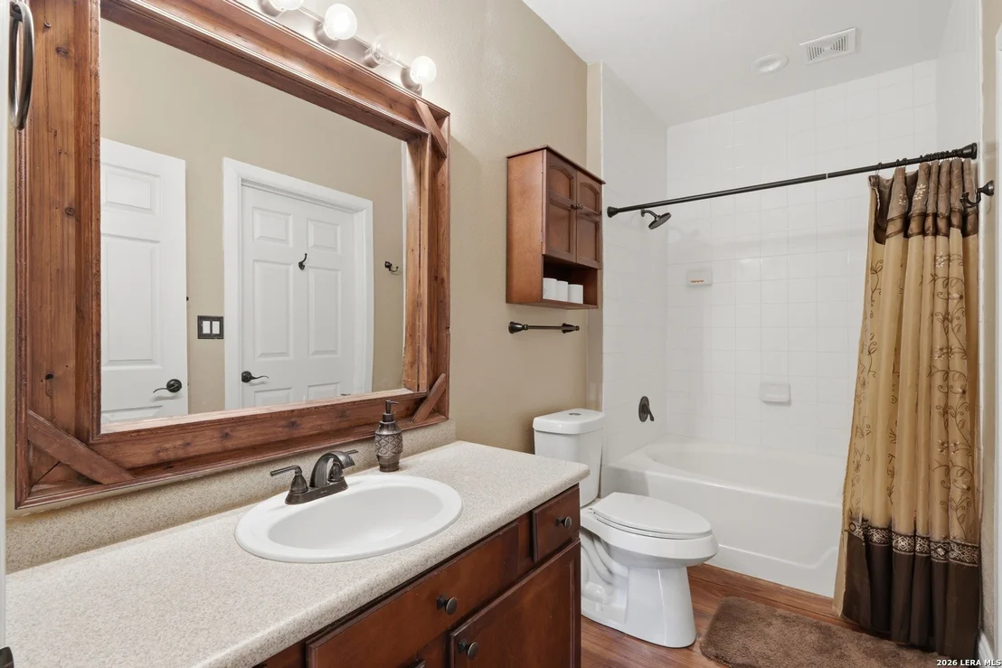 Photo of 423 Las Hadas