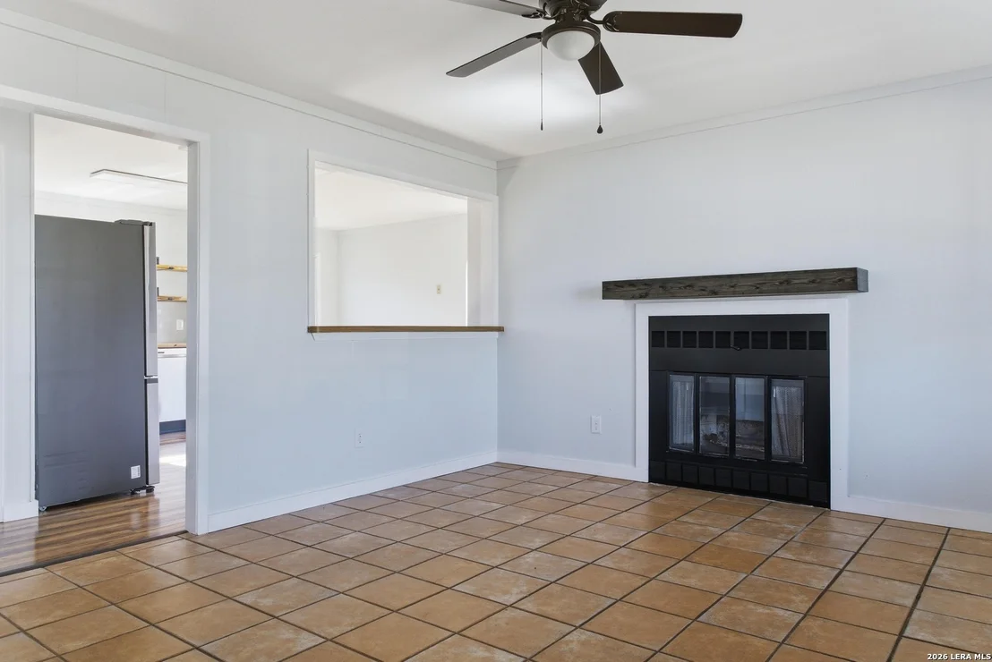 Photo of 910 Cypress