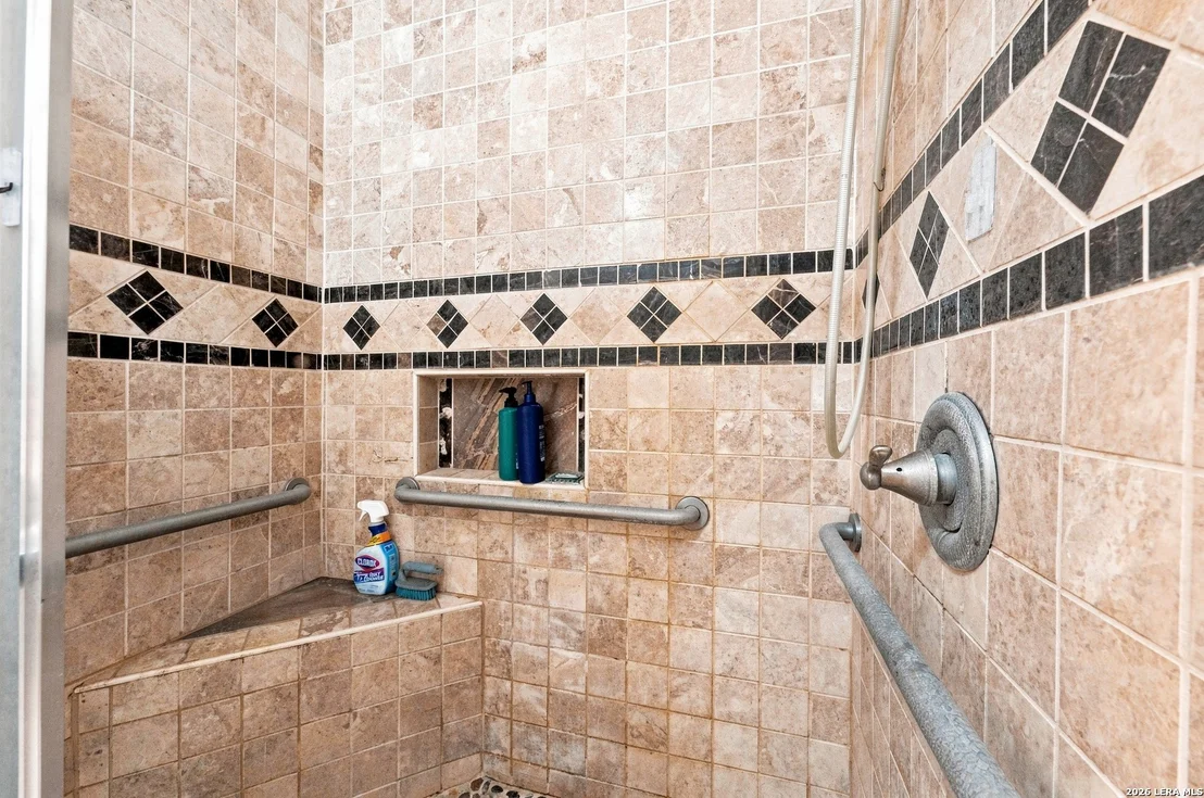 Photo of 9266 RIDGE PATH