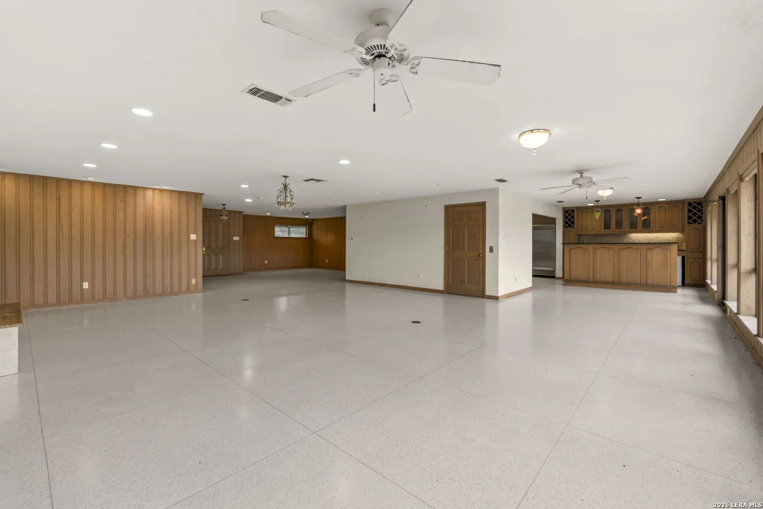 Photo of 85 Mission