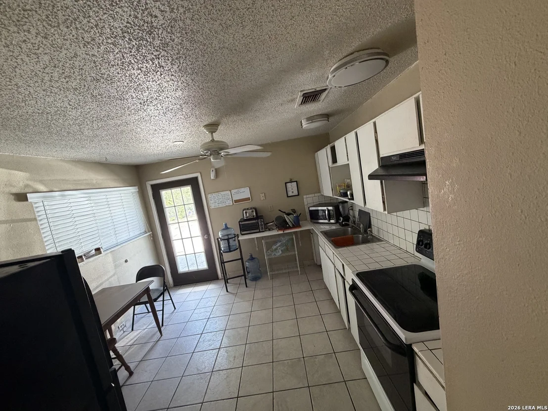 Photo of 7303 GLEN BRK