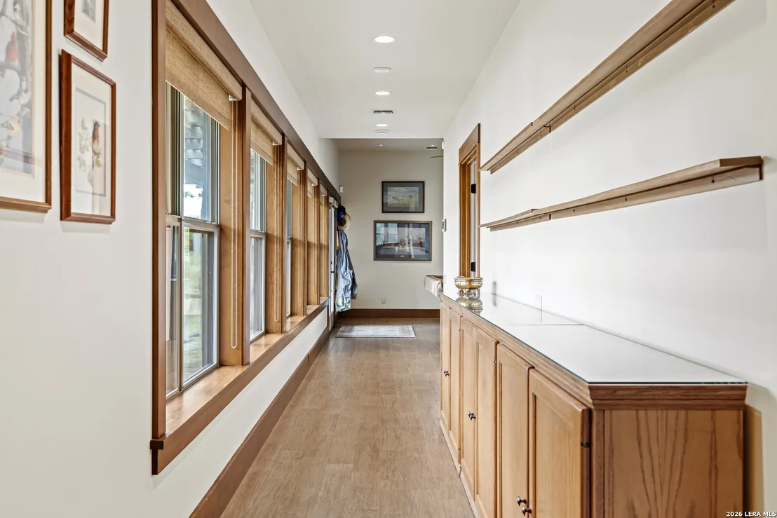 Photo of 957 Cedar Hills