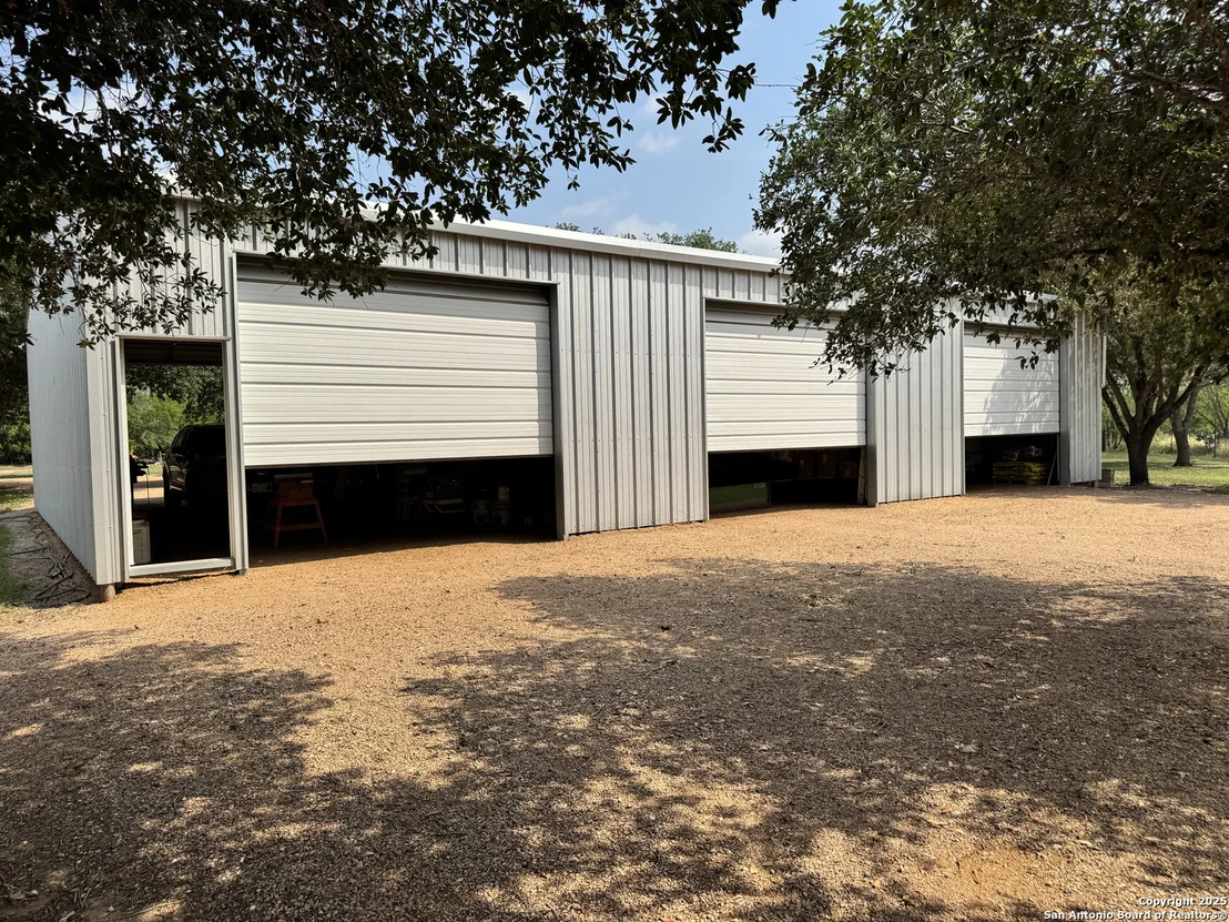 Photo of 100 Choke Canyon Estates