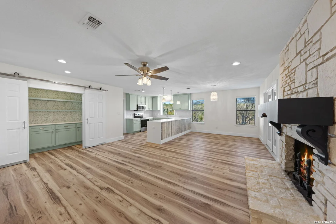 Photo of 100 Riverhill Blvd