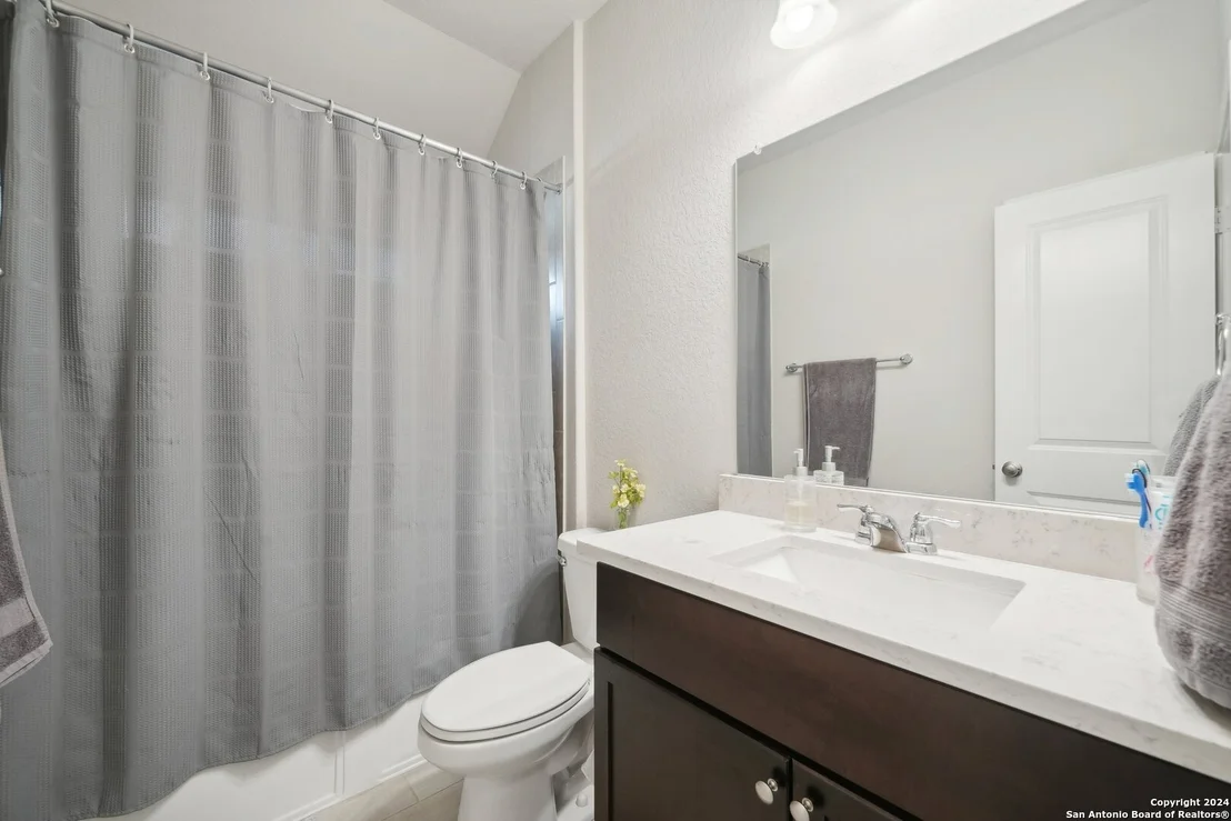 Photo of 1413 NICHOLAS PARK