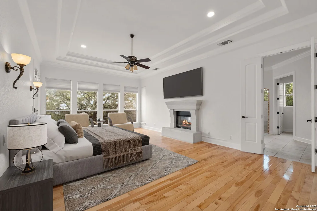 Photo of 1069 Fawn River
