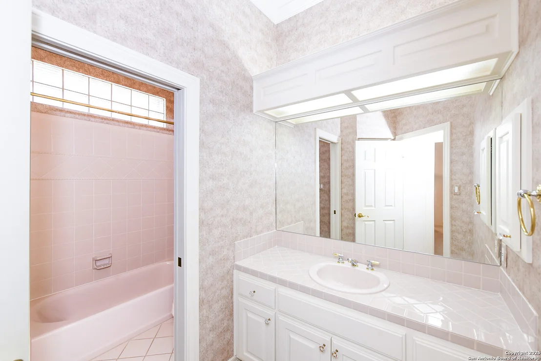 Photo of 13 Westelm Cir