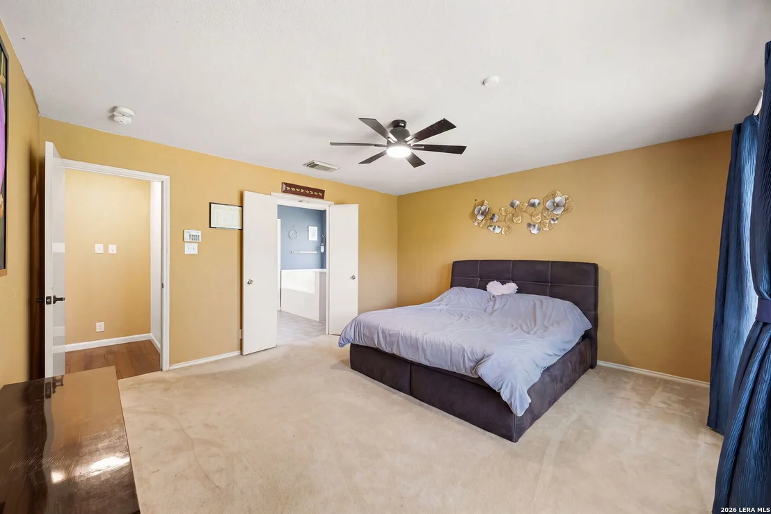 Photo of 5803 ROLLING FOREST DR
