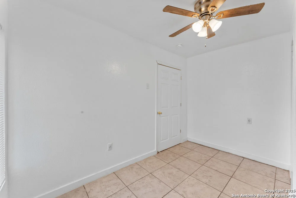 Photo of 373 Avenue I