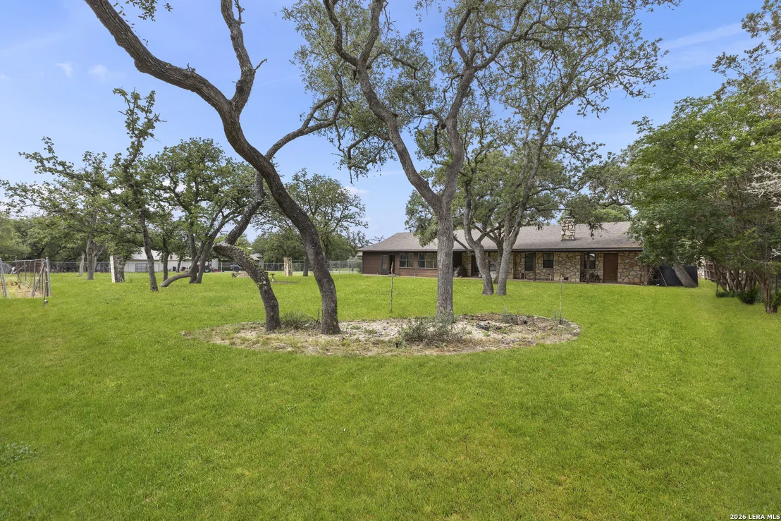 Photo of 165 SETTLERS CIR