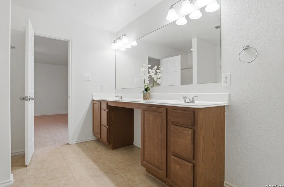 Photo of 9323 SPRUCE CRST