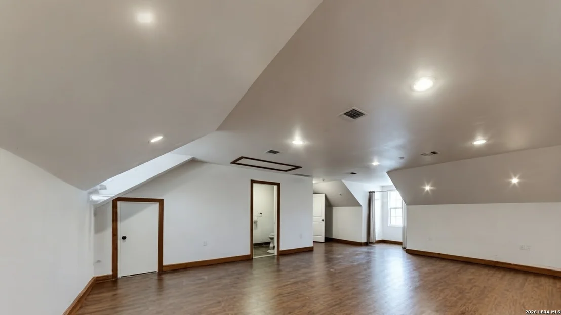 Photo of 325 Sollock