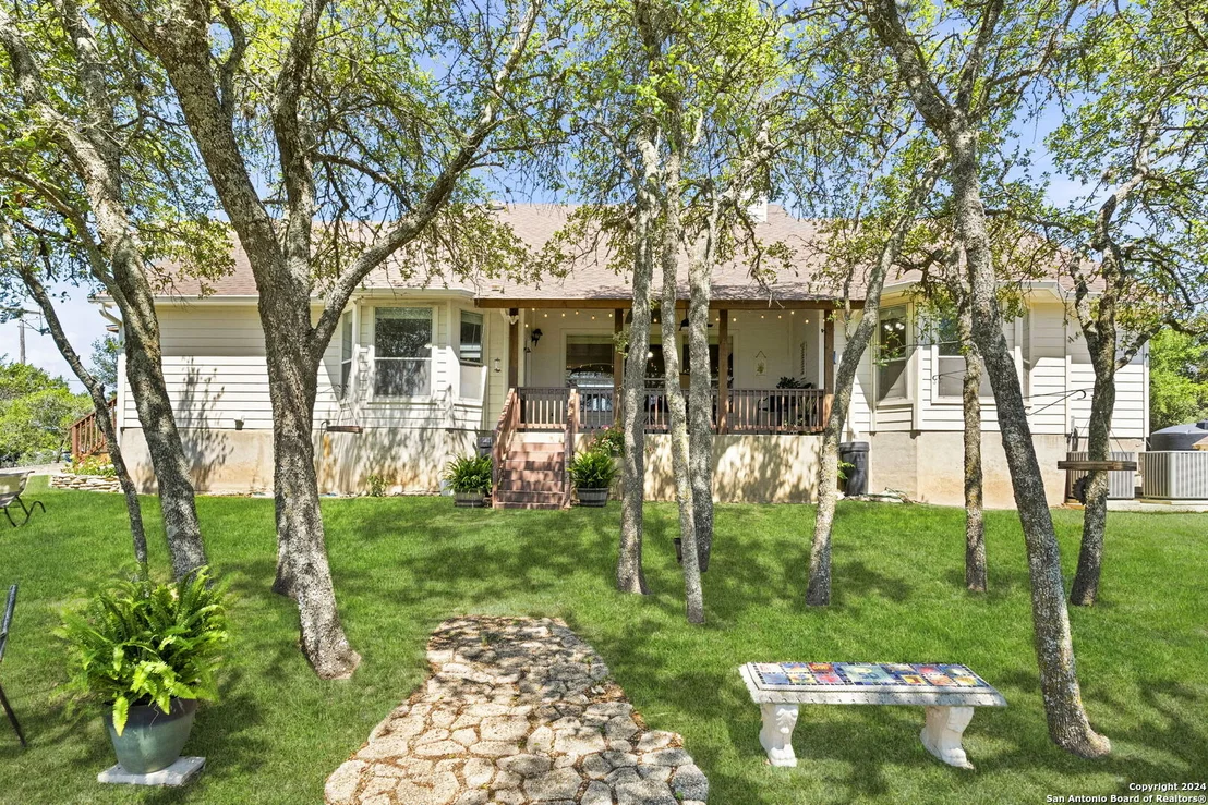 Photo of 345 COUNTY ROAD 2748