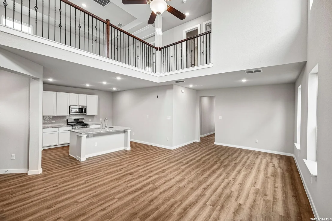 Photo of 5934 Willow Point
