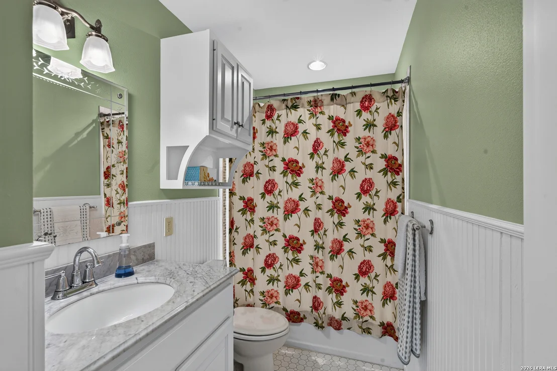 Photo of 8020 Orchard Bend